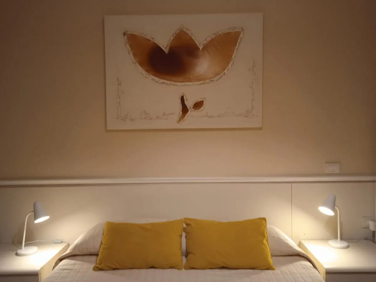 Hotel Ristorante Moderno Sant'Antioco 3*,  Italy